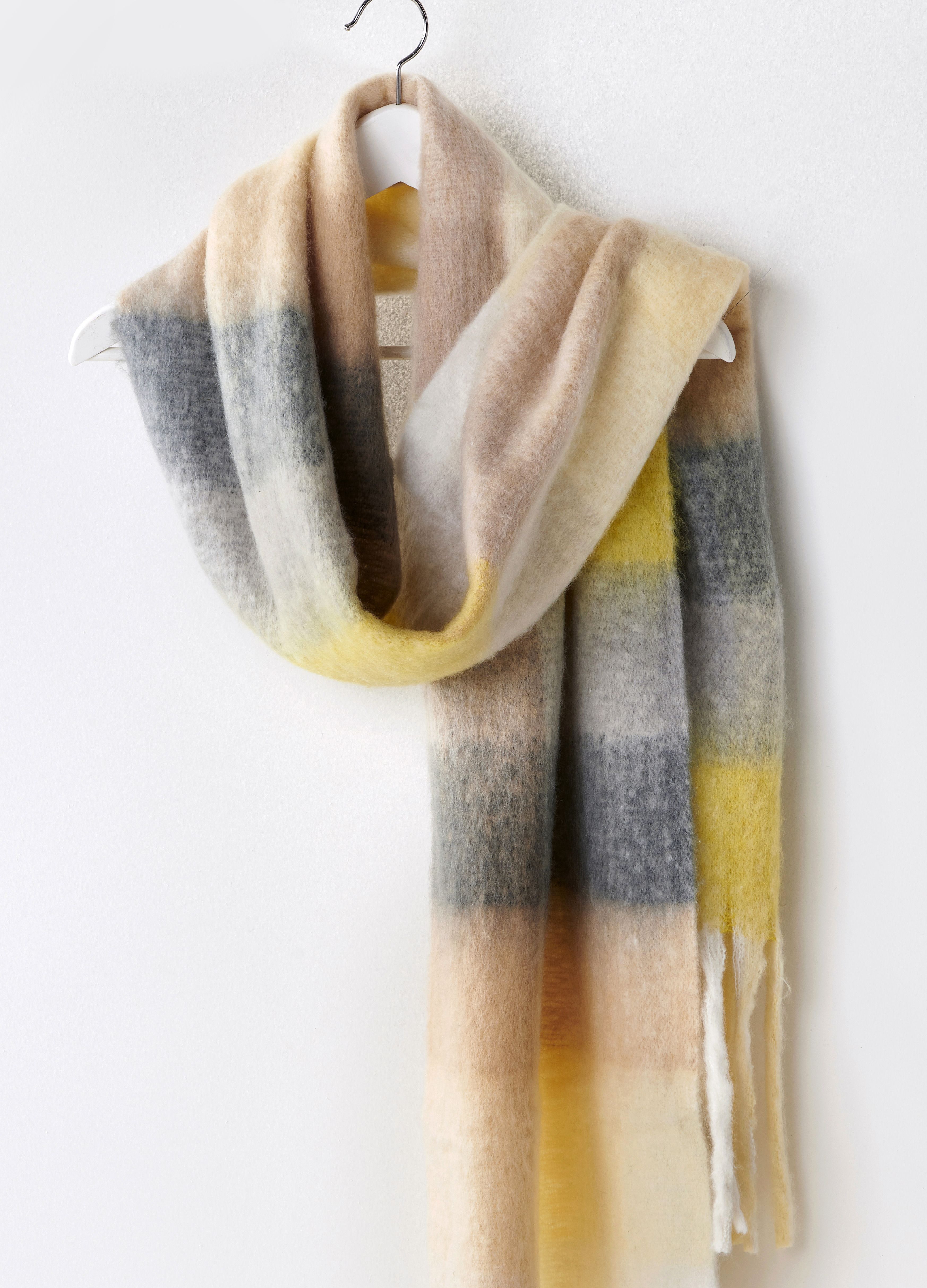 GIFTCRAFT # 409402C FOULARD TARTAN