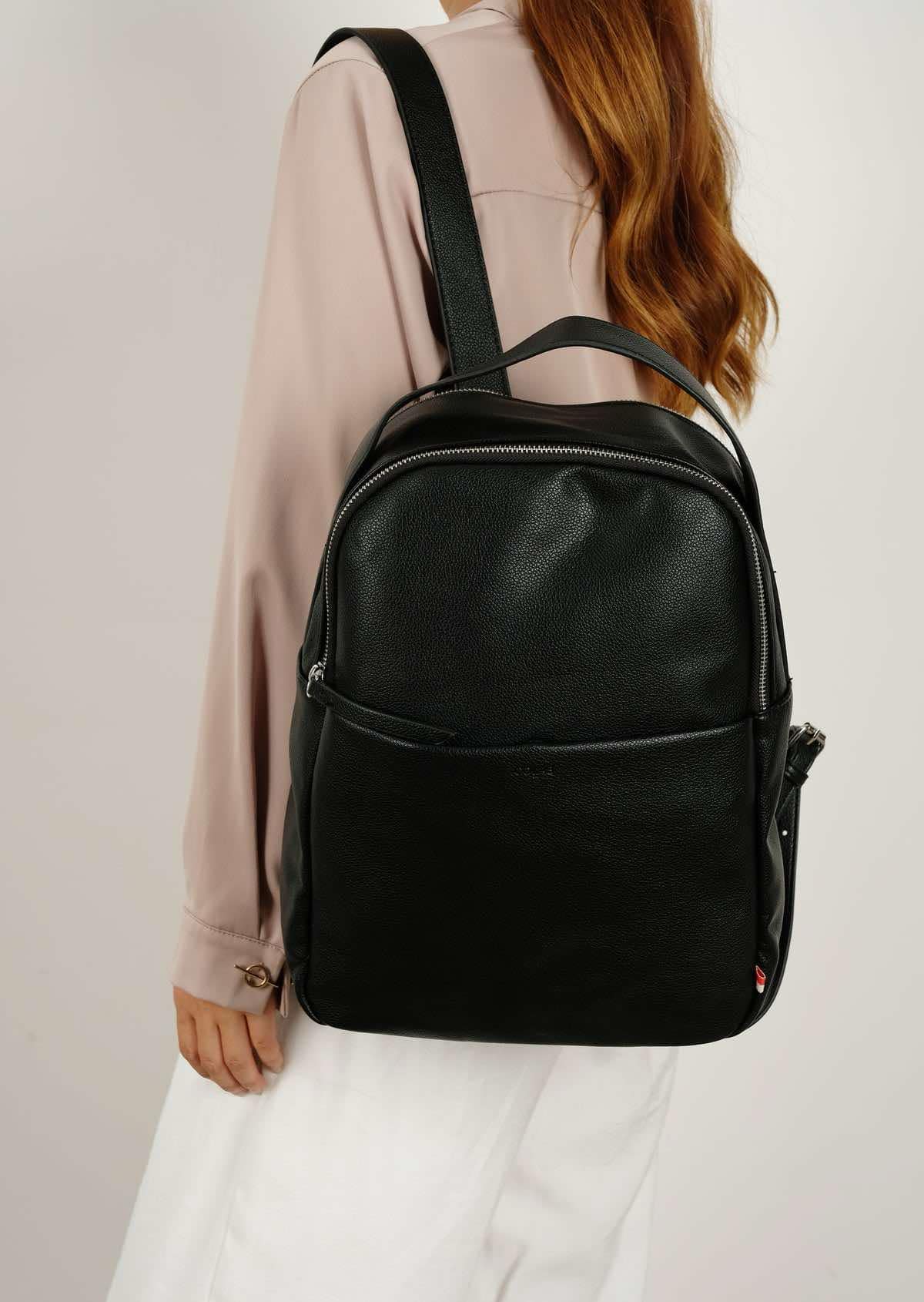 COLAB # TINA SAC A DOS